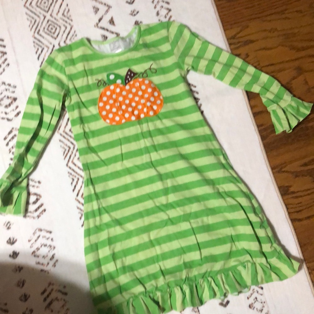 Pumpkin dress